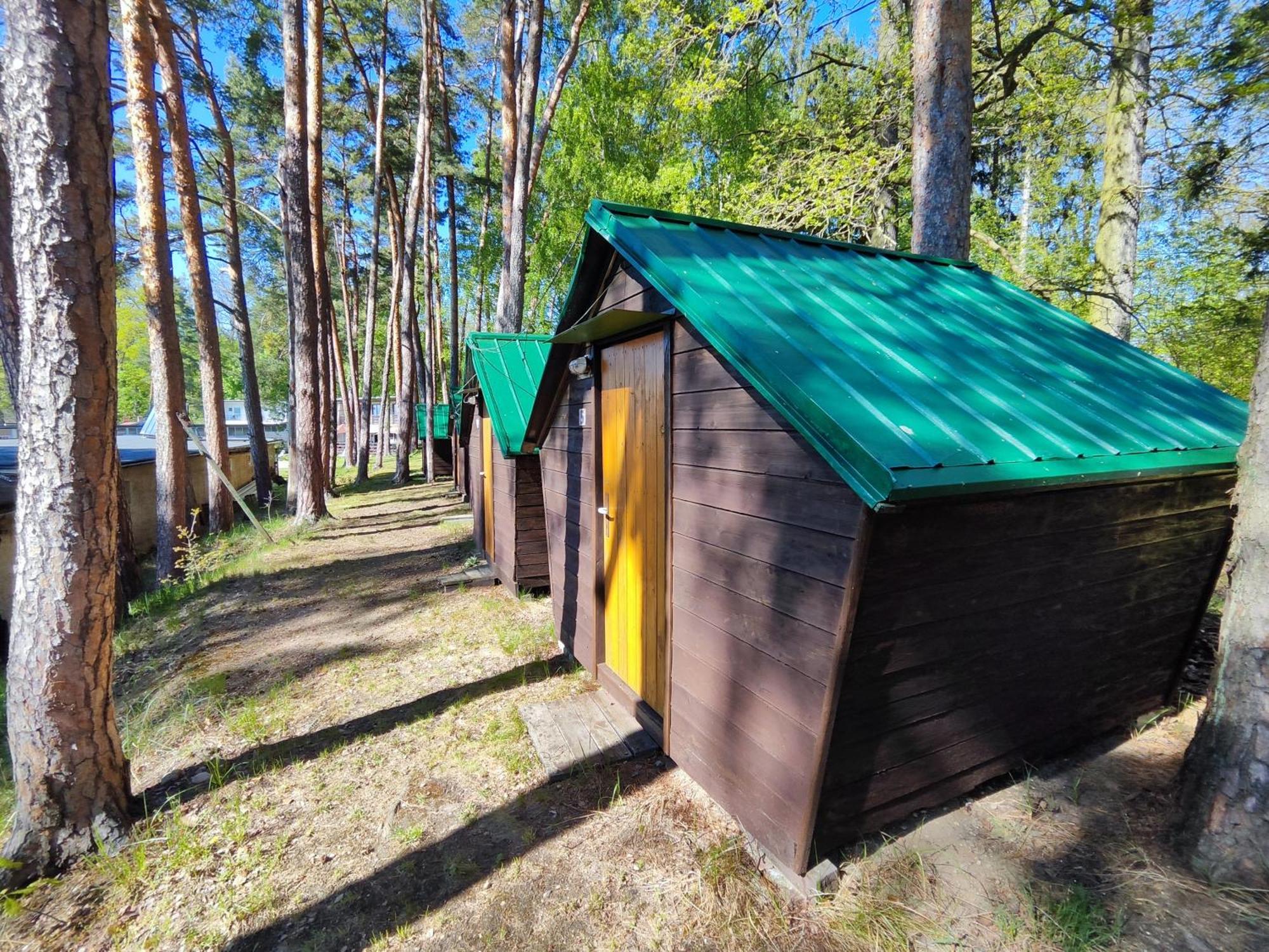 ホテル Yacht Club Bezdrev Hluboká nad Vltavou エクステリア 写真